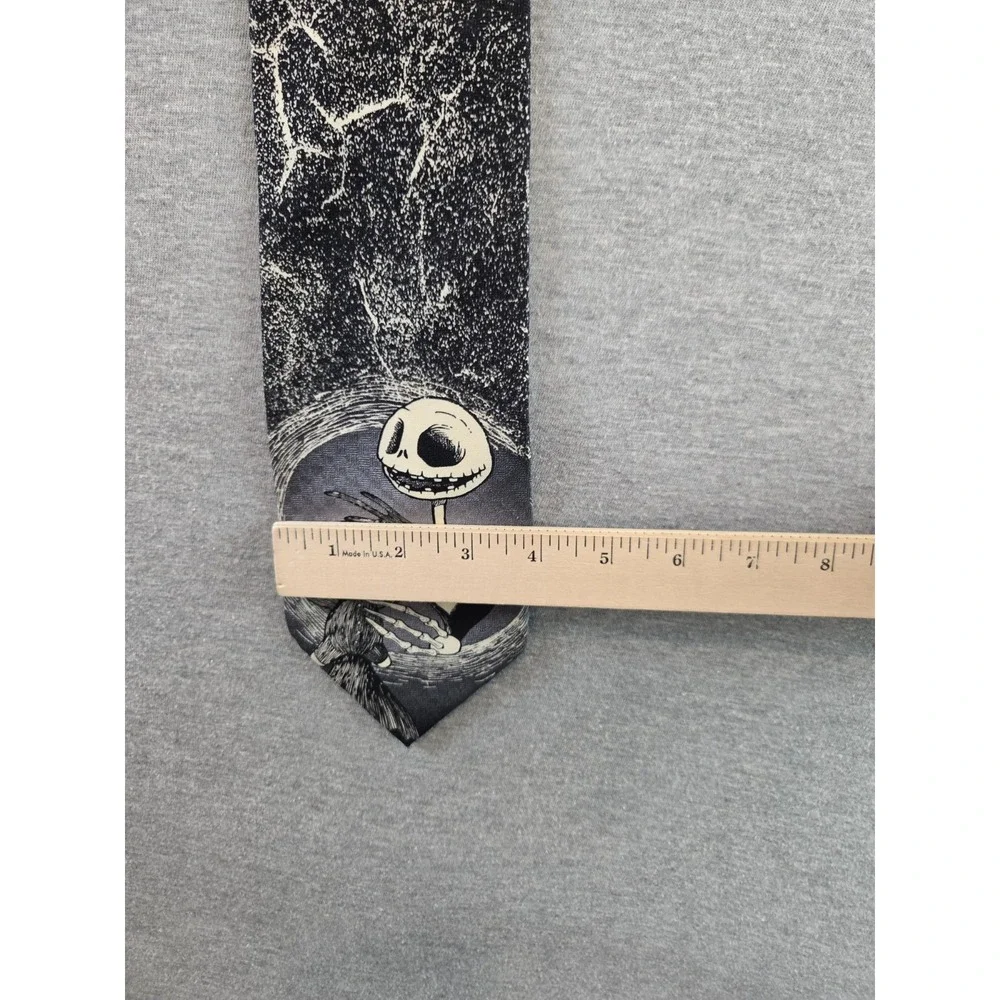 Vintage‎ The Nightmare Before Christmas Tie Mens Black/Gray Disneyland Silk 90's